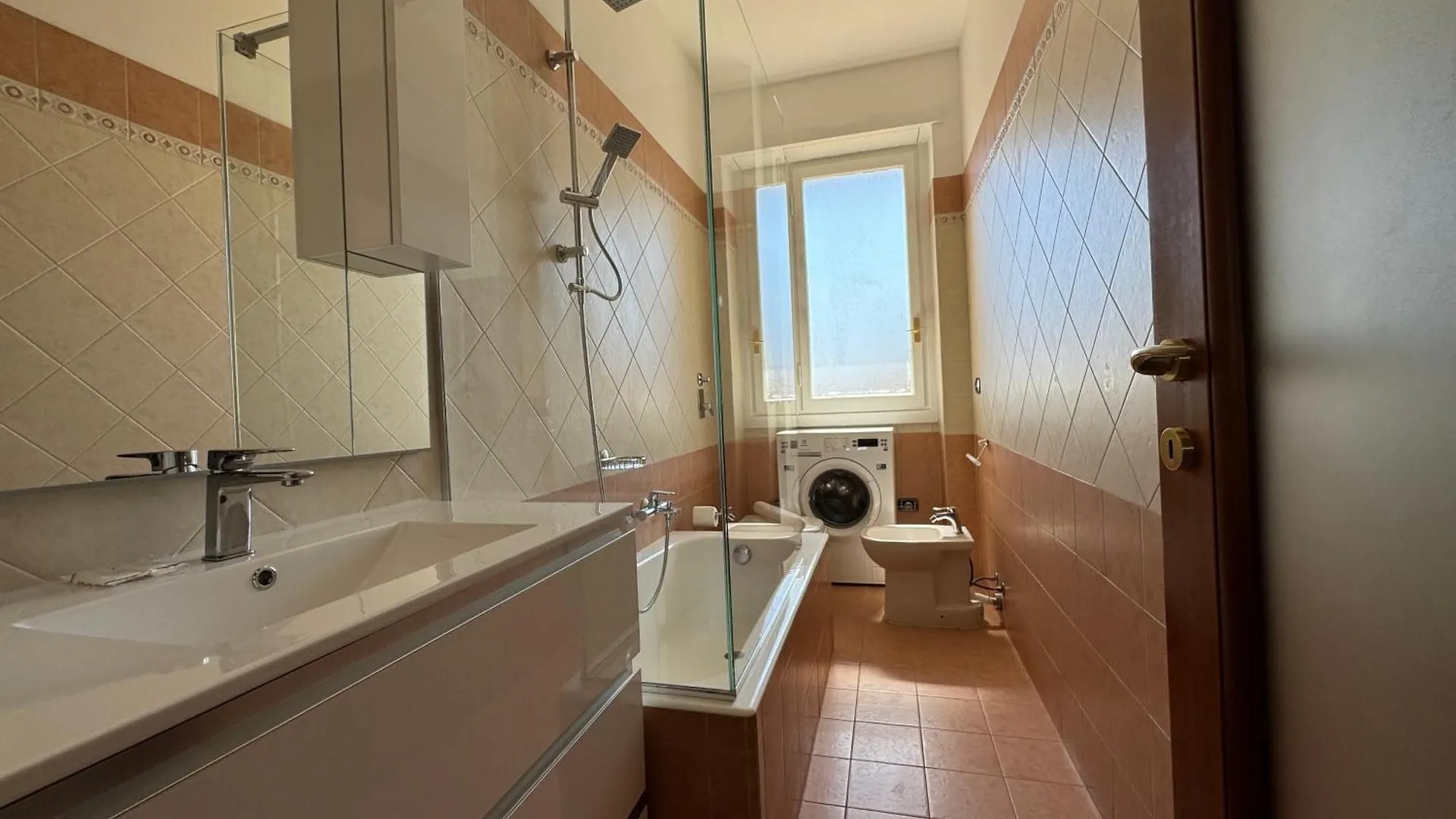 Apartment Lorenteggio Urban Suite - Affitti Brevi Italia Milan Italy